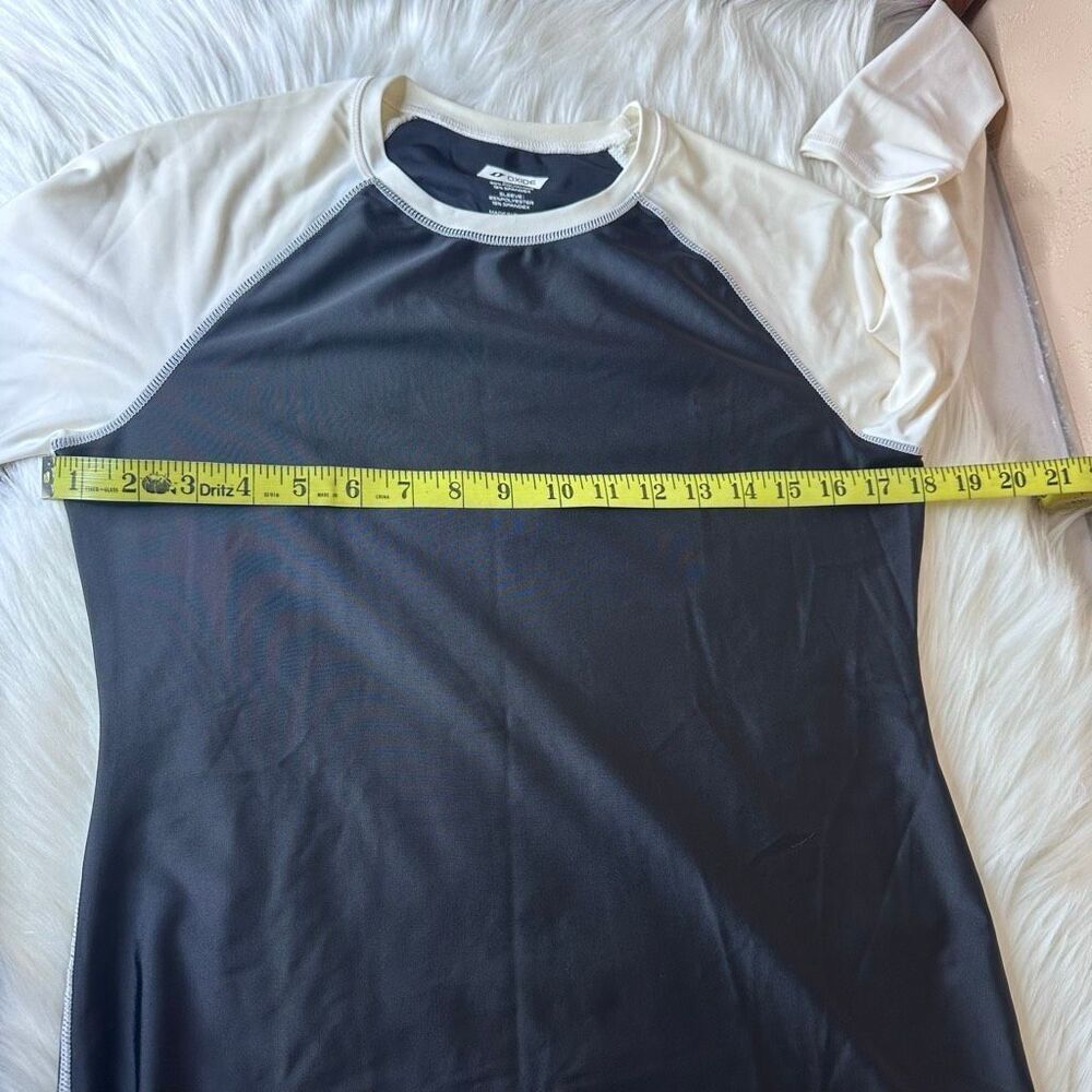 Oxide Long Sleeve Rash Guard Size Medium - Picture 5 of 9